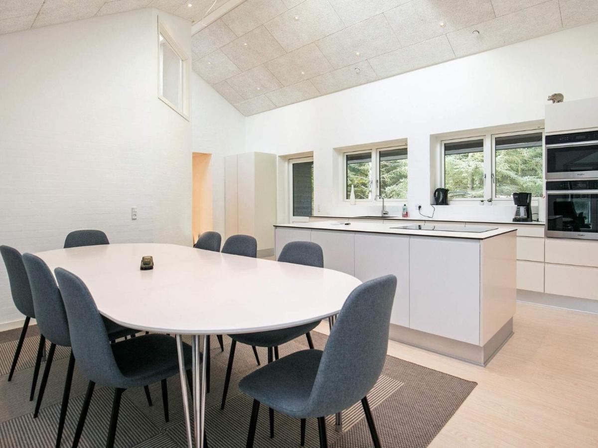 14 Person Holiday Home In L Kken 루켄 외부 사진